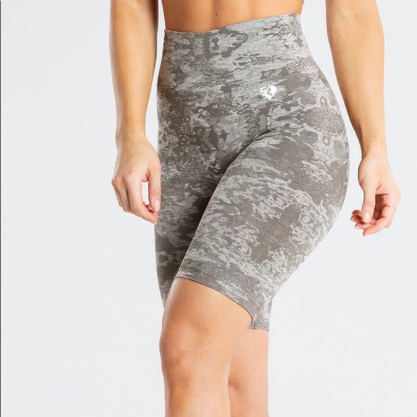 Women's Best Wear Camo Seamless Cycling Shorts
